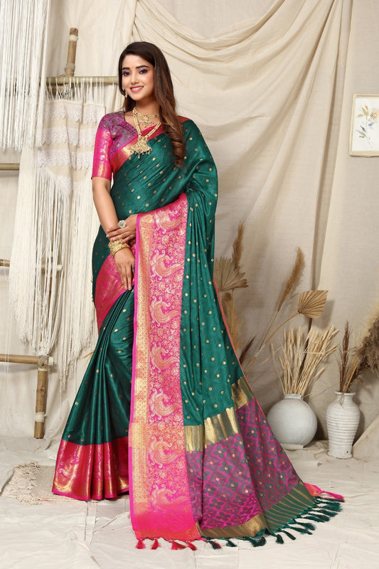Green Colour Aura Rich Pallu designer silk Saree For Women's